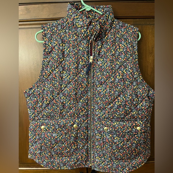 BRAND NEW J. Crew floral vest - Picture 1 of 3